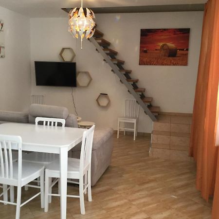 Appartement Judia à Litomyšl Extérieur photo