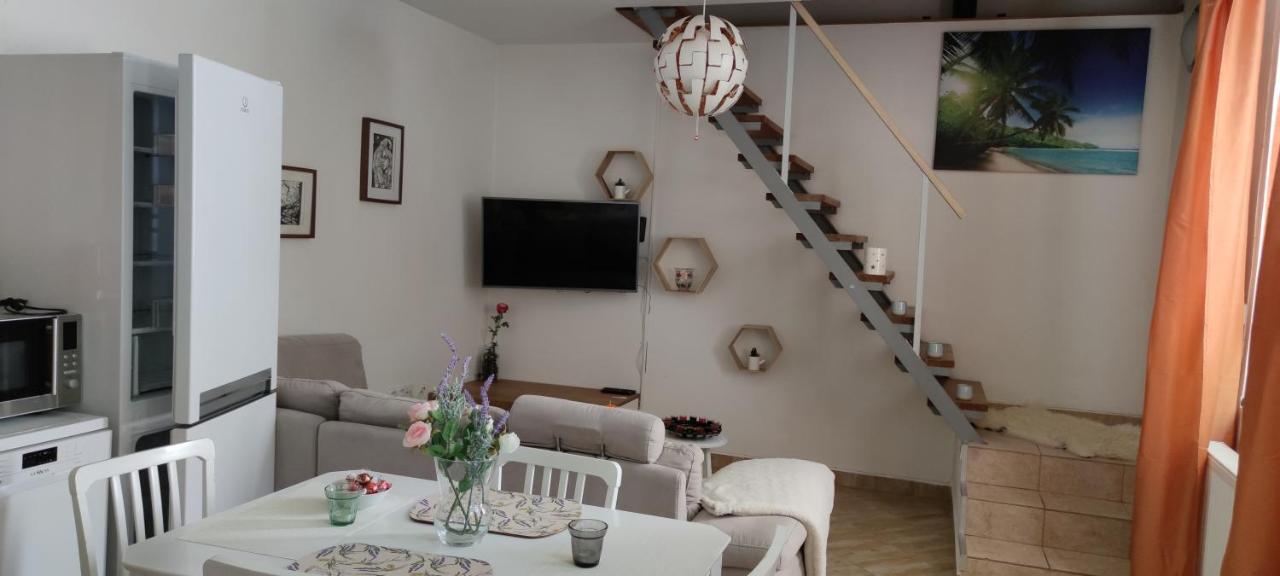 Appartement Judia à Litomyšl Extérieur photo