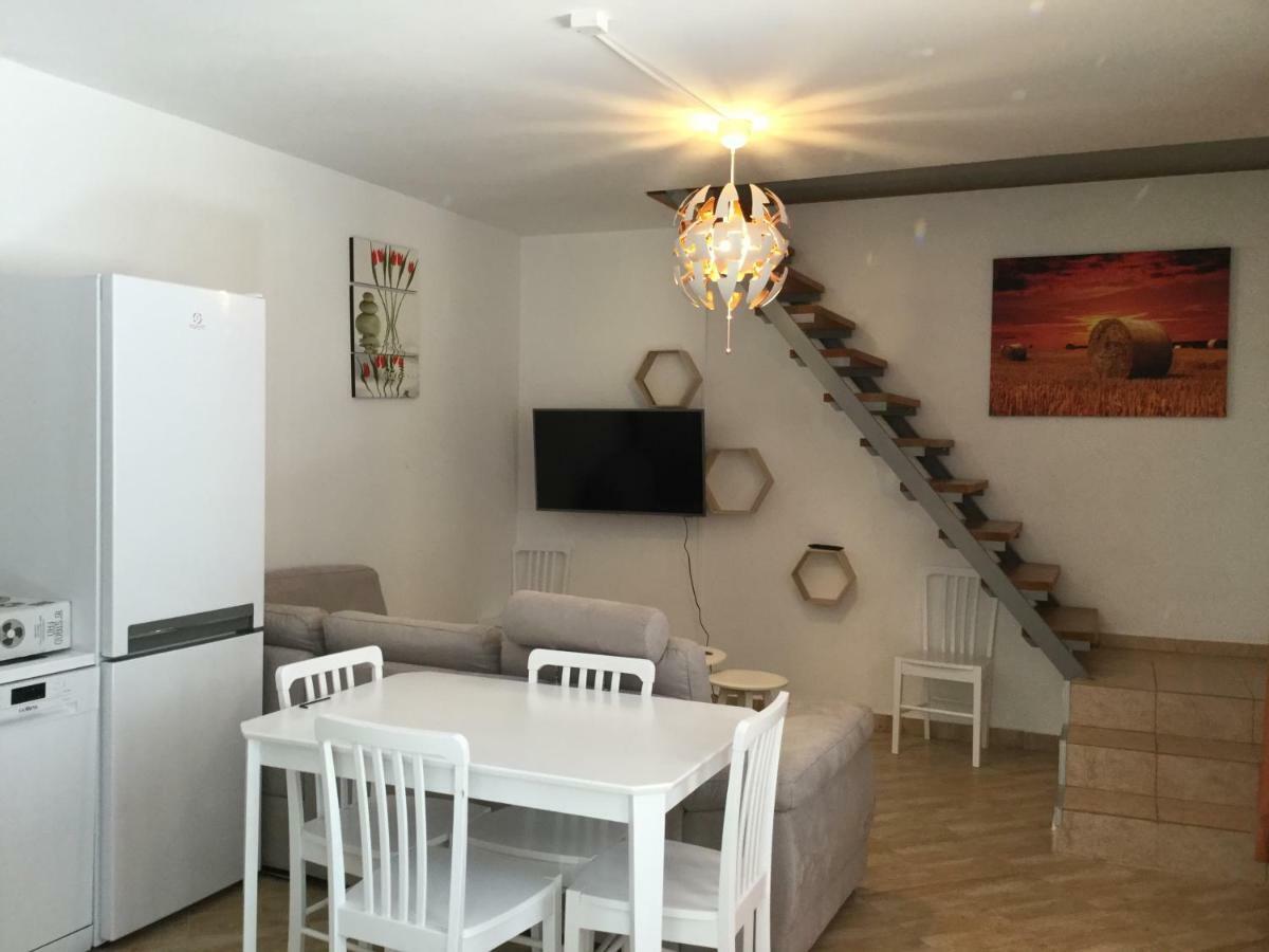 Appartement Judia à Litomyšl Extérieur photo